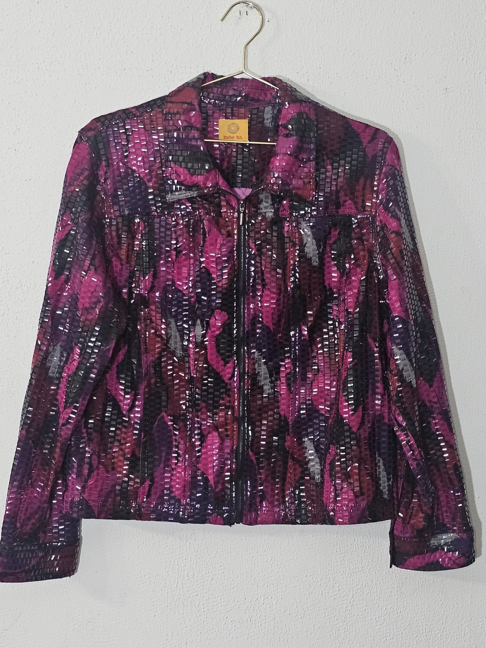 Ruby Rd. Pink and Black Shimmer Leaf-Print Zip Jacket Womens Sz L